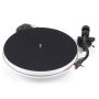 Pro-Ject RPM 1 Carbon 2M-Red platenspeler wit hoogglans