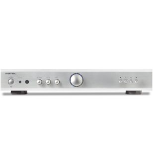 Rotel A8 geïntegreerde versterker zilver